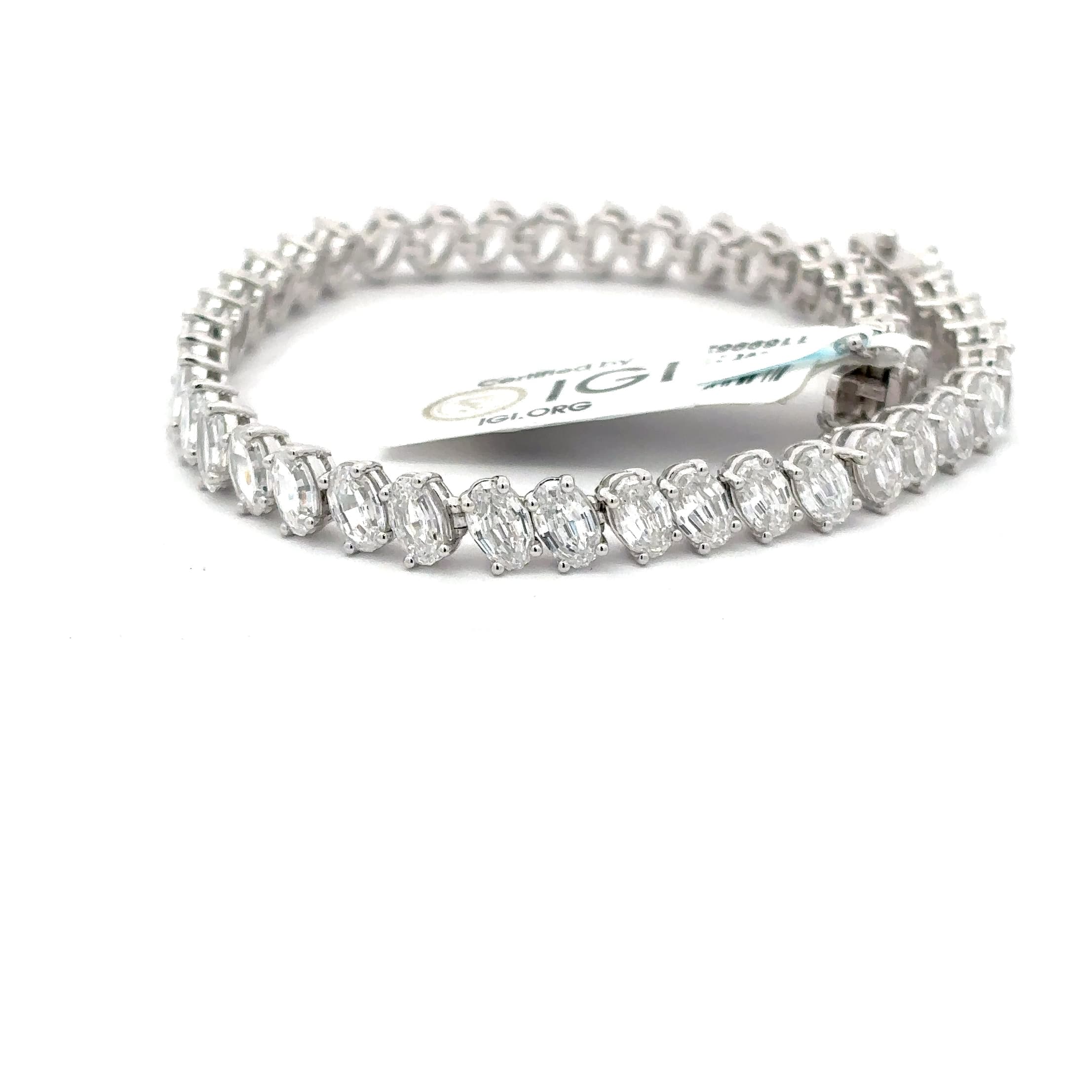 Oval Cut Diamond Tennis Bracelet in White Gold 3