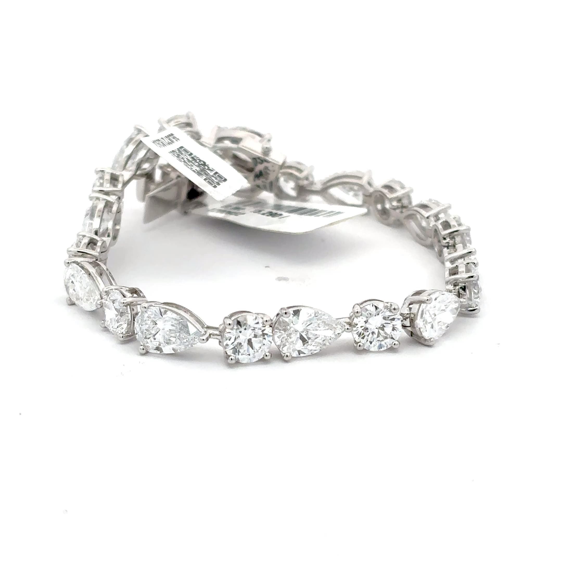 Alternating Pear and Round Diamond Tennis Bracelet in White Gold 2