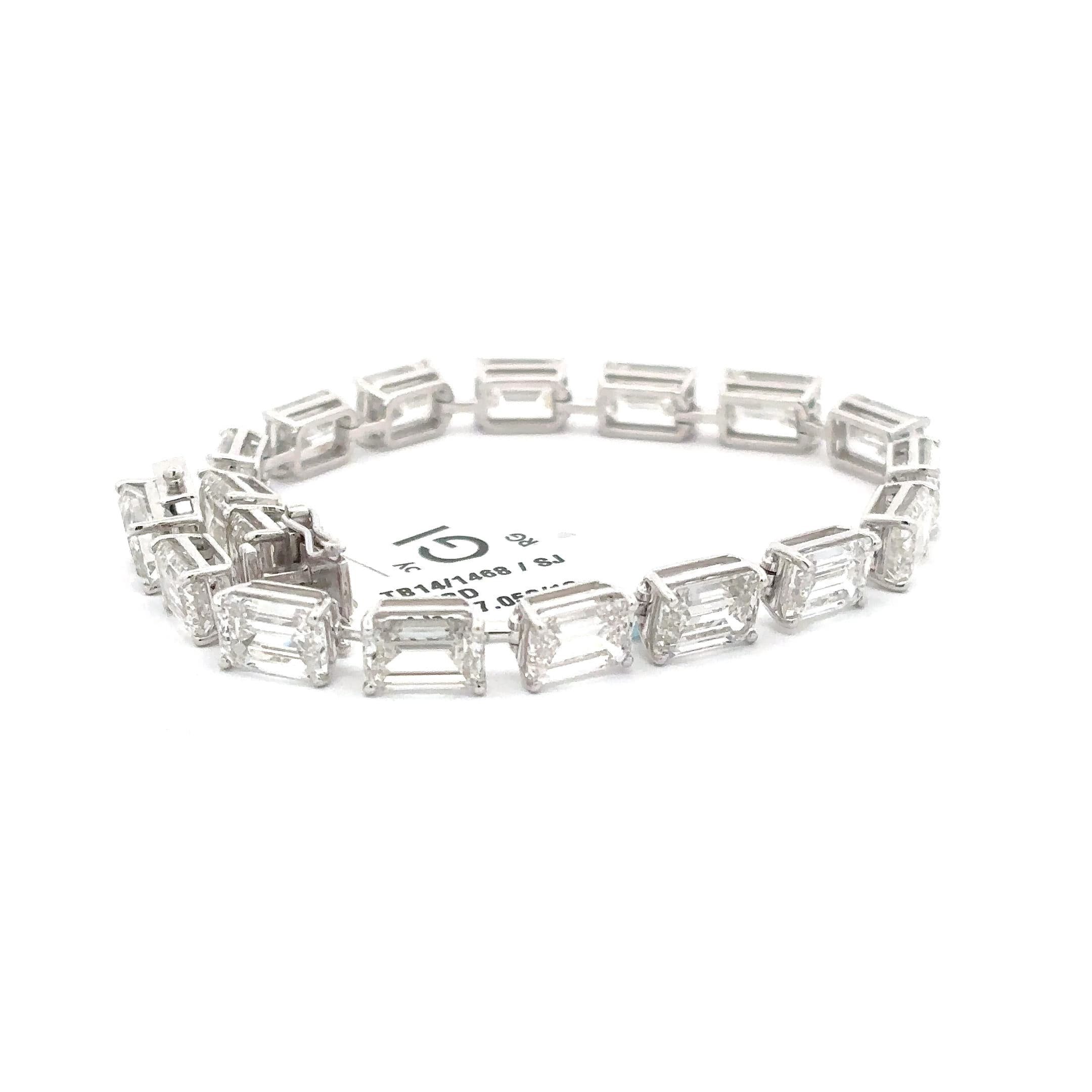 White Gold Emerald-Cut Diamond Tennis Bracelet 5