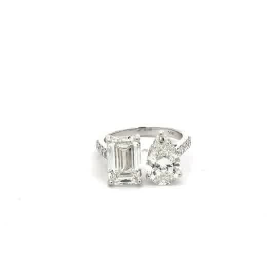 Toi et Moi Diamond Ring — White Gold