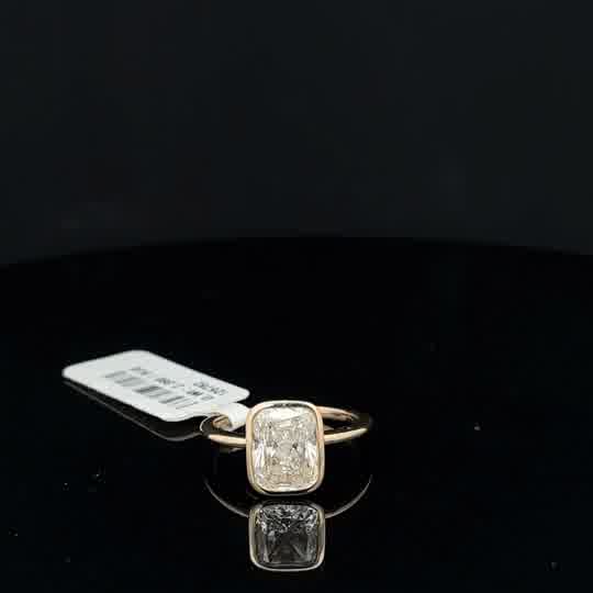 Cushion-Cut Bezel-Set Diamond Solitaire Ring in Yellow Gold