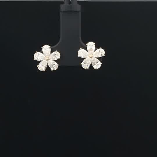 Pear-Cut Diamond Floral Stud Earrings in Yellow Gold LG wt:- 1.80 crt