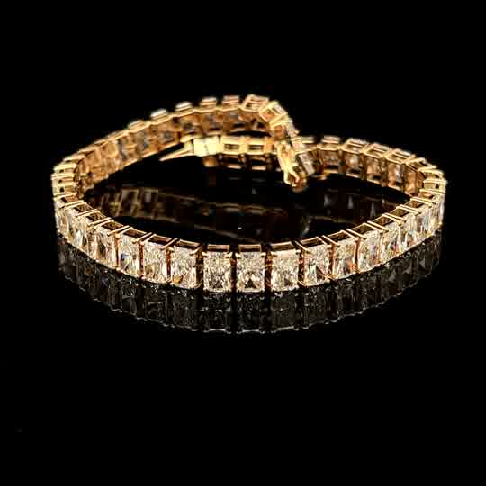 Rectangular Diamond Tennis Bracelet in Yellow Gold