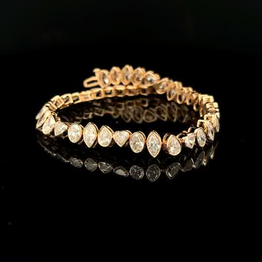 Multi-Shape Diamond Tennis Bracelet in Yellow Gold